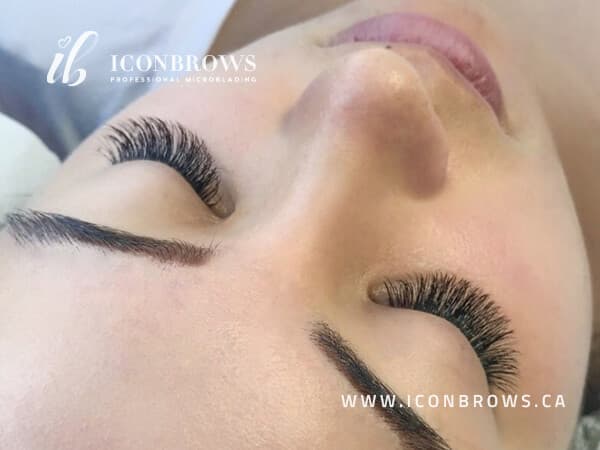 Eyelash extensions in Humber Bay Shores by Iconbrows.