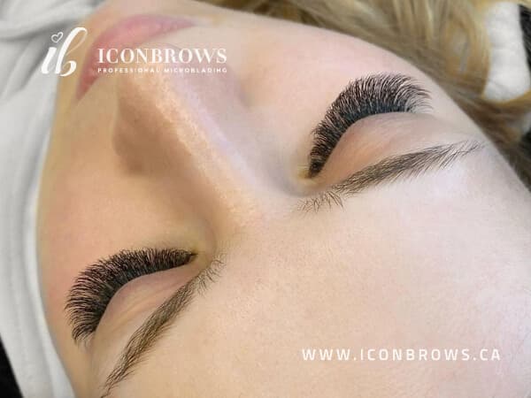 Eyelash extensions in Toronto by Iconbrows.