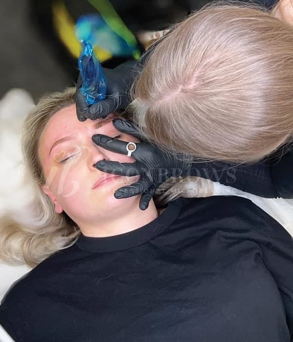 Iconbrows brow, lash and PMU training in Toronto, photo 10